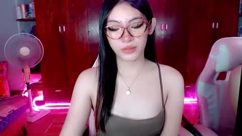 miss_hornydoll online show from 26, 10, 2025