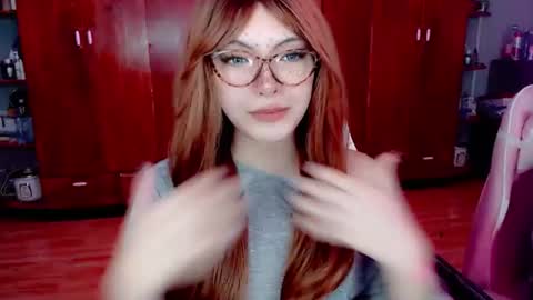 miss_hornydoll online show from 19, 7, 2026