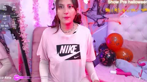 miss_jhelenaa_ online show from 17, 10, 2025