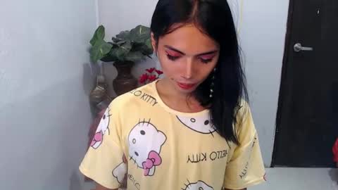 julie online show from 7, 4, 2026