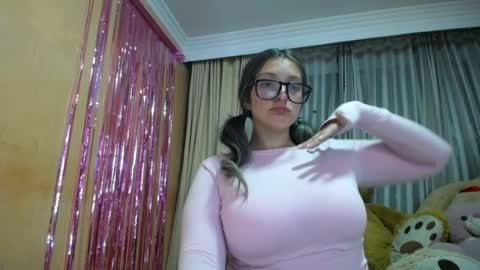 lilieth  online show from 14, 4, 2026