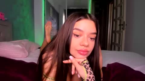 miss_medyson online show from 12, 3, 2025