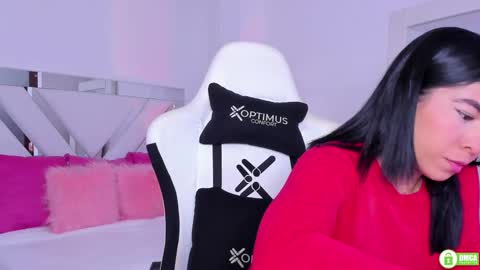   online show from 15, 1, 2025