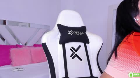   online show from 21, 1, 2025