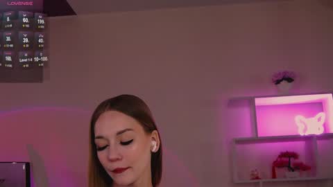 Nicole online show from 9, 1, 2025