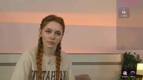 Snapshot of miss_redfox chatting on 13, 10, 2025 Margo online show from 13, 10, 2025