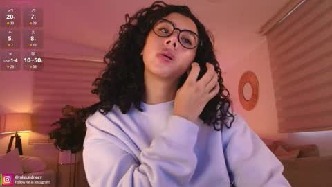 Amy Olivera online show from 27, 5, 2026