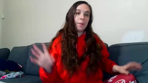 Bella online show from 8, 6, 2026