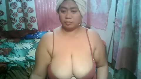 Snapshot of miss_v0lcan0 chatting on 6, 2, 2025 miss v0lcan0 online show from 6, 2, 2025