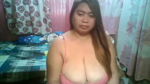 Snapshot of miss_v0lcan0 chatting on 8, 2, 2025 miss v0lcan0 online show from 8, 2, 2025