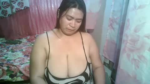 Snapshot of miss_v0lcan0 chatting on 8, 3, 2025 miss v0lcan0 online show from 8, 3, 2025