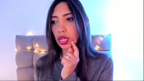 Snapshot of miss_veronica2 chatting on 3, 2, 2025 Miss Veronica online show from 3, 2, 2025