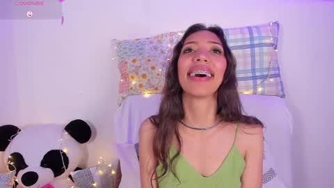 Snapshot of miss_veronica2 chatting on 25, 2, 2025 Miss Veronica online show from 25, 2, 2025