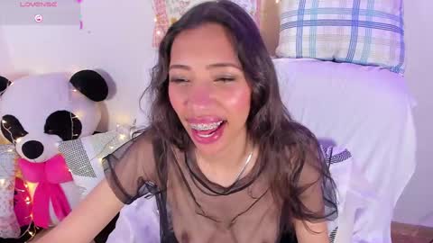 Snapshot of miss_veronica2 chatting on 27, 2, 2025 Miss Veronica online show from 27, 2, 2025