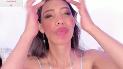 Snapshot of miss_veronica2 chatting on 10, 3, 2025 Miss Veronica online show from 10, 3, 2025