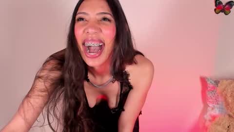 Snapshot of miss_veronica2 chatting on 25, 9, 2025 Miss Veronica online show from 25, 9, 2025