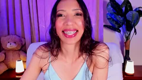 Snapshot of miss_veronica2 chatting on 25, 2, 2026 Miss Veronica online show from 25, 2, 2026