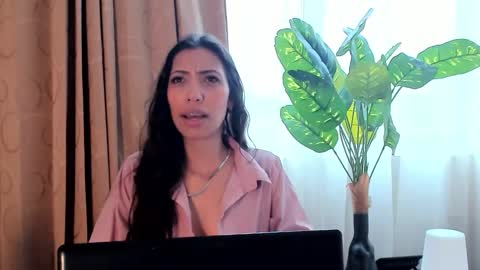 Snapshot of miss_veronica2 chatting on 16, 3, 2026 Miss Veronica online show from 16, 3, 2026