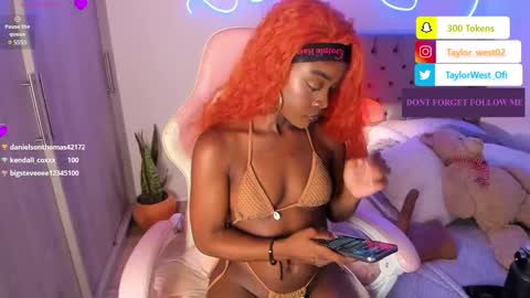 Tay Tay Independent Model   online show from 27, 2, 2025