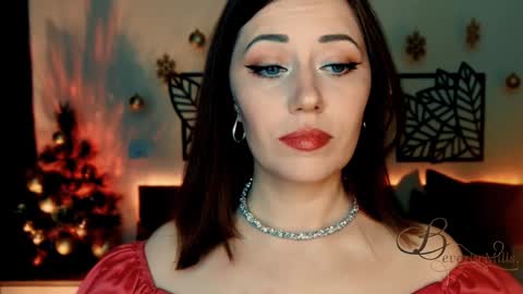 The divine Beverly online show from 20, 12, 2024