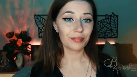 The divine Beverly online show from 17, 1, 2025