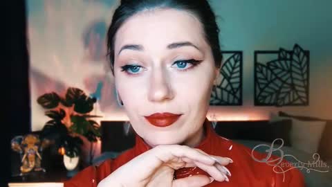 The divine Beverly online show from 15, 2, 2025