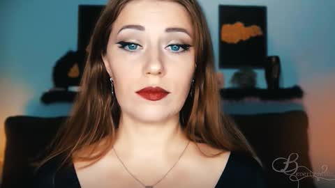 The divine Beverly online show from 14, 9, 2025