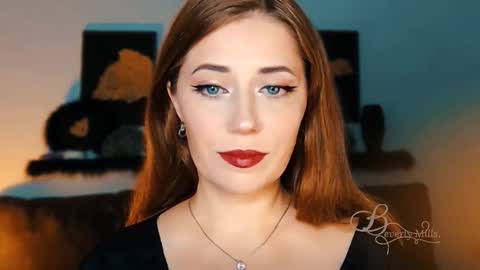 The divine Beverly online show from 29, 9, 2025