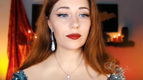 The divine Beverly online show from 16, 10, 2025