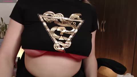 Snapshot of missblair12 chatting on 12, 3, 2025 MissBlair online show from 12, 3, 2025