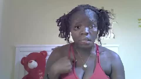 Snapshot of misscandy352_ chatting on 21, 4, 2026 misscandy352_ online show from 21, 4, 2026