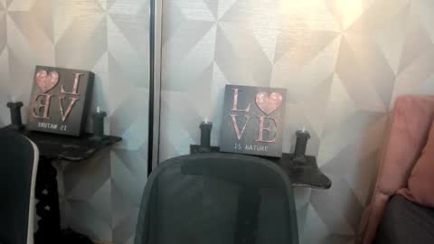 Snapshot of misscarlet_26 chatting on 20, 3, 2026 Misscarlet 26 online show from 20, 3, 2026