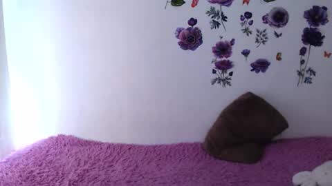 Snapshot of misscelestial chatting on 4, 4, 2026 misscelestial online show from 4, 4, 2026