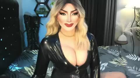 PRIESTESS CHANNEL online show from 22, 6, 2026
