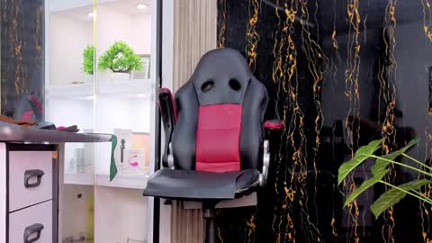 Escarlet online show from 27, 3, 2026