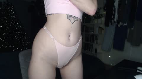 Snapshot of missfiti chatting on 14, 12, 2024 missfiti online show from 14, 12, 2024