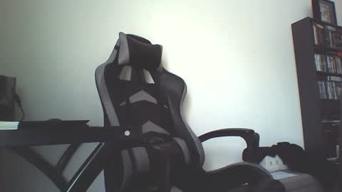 Snapshot of mission_cumpossible chatting on 5, 10, 2025 SperminatoR online show from 5, 10, 2025