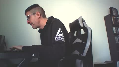 Snapshot of mission_cumpossible chatting on 5, 11, 2025 SperminatoR online show from 5, 11, 2025