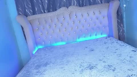 im your queen steffie online show from 11, 10, 2025