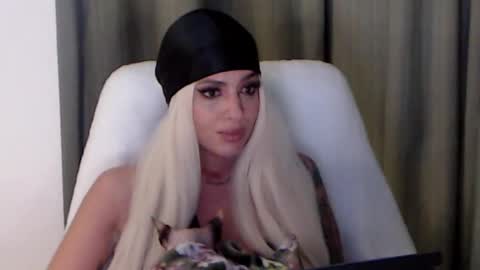 MissJenny7 online show from 20, 10, 2025