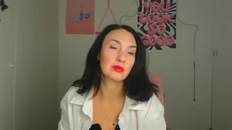 Christina online show from 2, 4, 2026