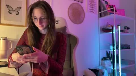 misslalii online show from 28, 5, 2026
