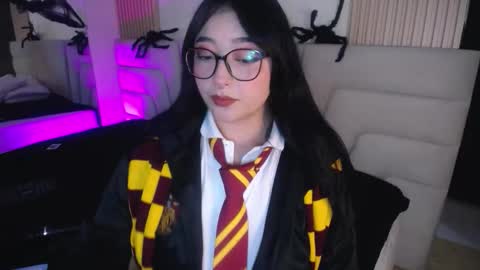 Miss Loise online show from 31, 10, 2025