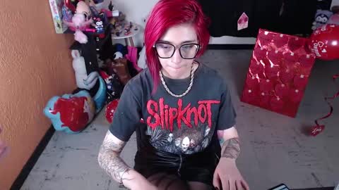 Miss Mia online show from 18, 2, 2025