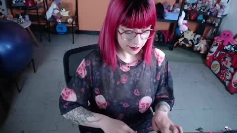 Miss Mia online show from 23, 3, 2026