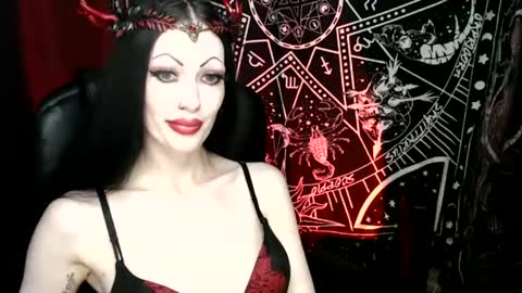 MissMoonDoll online show from 30, 1, 2025