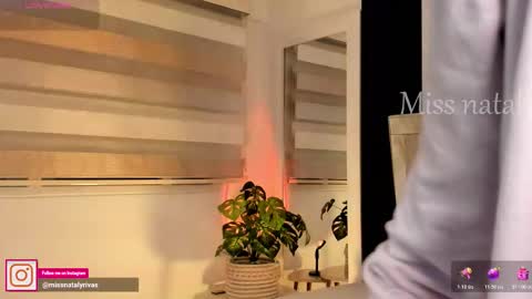 Nataly Rivas online show from 6, 3, 2026