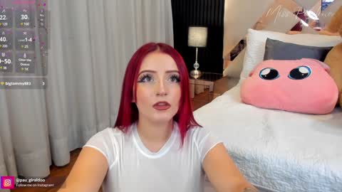 Snapshot of misspaulina__ chatting on 4, 2, 2025 Pau Giraldo online show from 4, 2, 2025