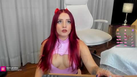 Snapshot of misspaulina__ chatting on 7, 3, 2025 Pau Giraldo online show from 7, 3, 2025