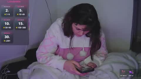 Snapshot of misspink152015 chatting on 10, 6, 2026 sarah online show from 10, 6, 2026